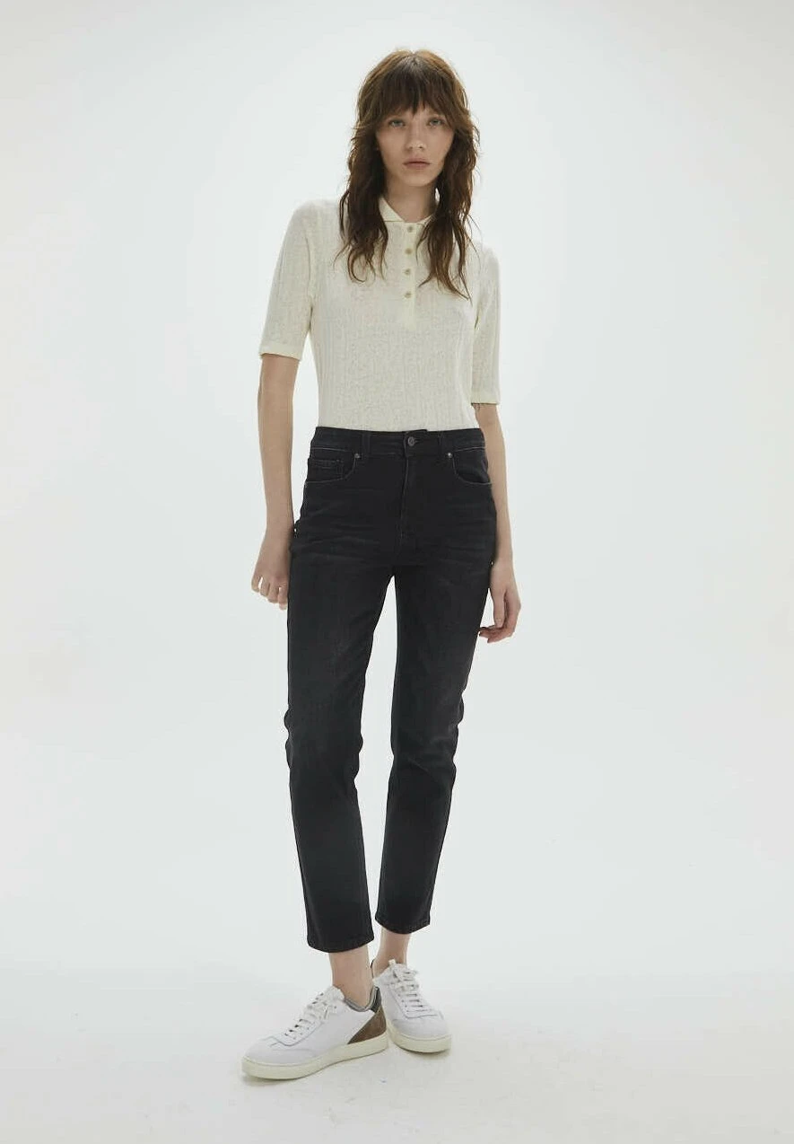 With Washed Effect - Jean Droit - Black 4 With Washed Effect - Jean Droit - Black – Image 2