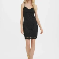 Vero Moda Robe De Soirée - Black -Pas Cher Vero Moda Magasin 1a0a6e2911fc4340a1ff186aa2f4e950