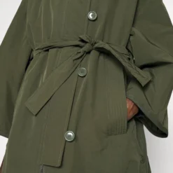 Loretta - Manteau D'Hiver - Verde Kaki 13 Loretta - Manteau D'Hiver - Verde Kaki -Pas Cher Vero Moda Magasin 1d2ae575ad5440d8bbe068a8c743ce74 scaled