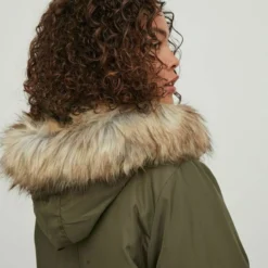 Vila Viloui - Manteau D'Hiver - Forest Night 14 Vila Viloui - Manteau D'Hiver - Forest Night -Pas Cher Vero Moda Magasin 2109c1d406d34088880d8da7bc74d023