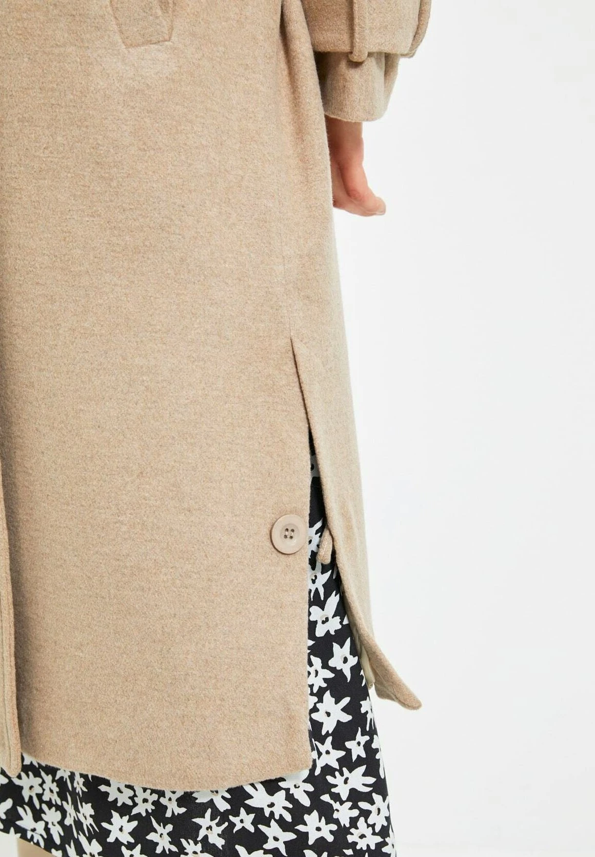 Trendyol Manteau Classique - Beige 6 Trendyol Manteau Classique - Beige – Image 4