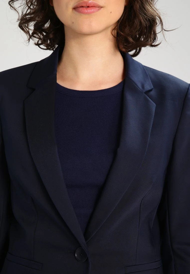 DRYKORN Golders - Blazer - Navy 6 DRYKORN Golders - Blazer - Navy – Image 4