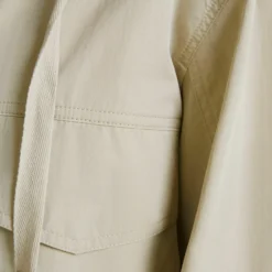 BERSHKA Effect Short - Veste Légère - Sand -Pas Cher Vero Moda Magasin 6e452d4ccb7547a8af3b6c2dba6319a6 scaled