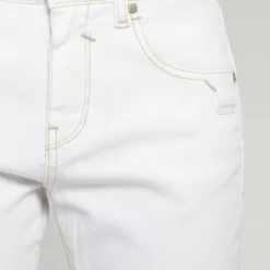 GANG Rubinia Cropped - Jean Droit - White 9 GANG Rubinia Cropped - Jean Droit - White -Pas Cher Vero Moda Magasin 6ee68f3ce6244b949be82a1e410bfafa scaled