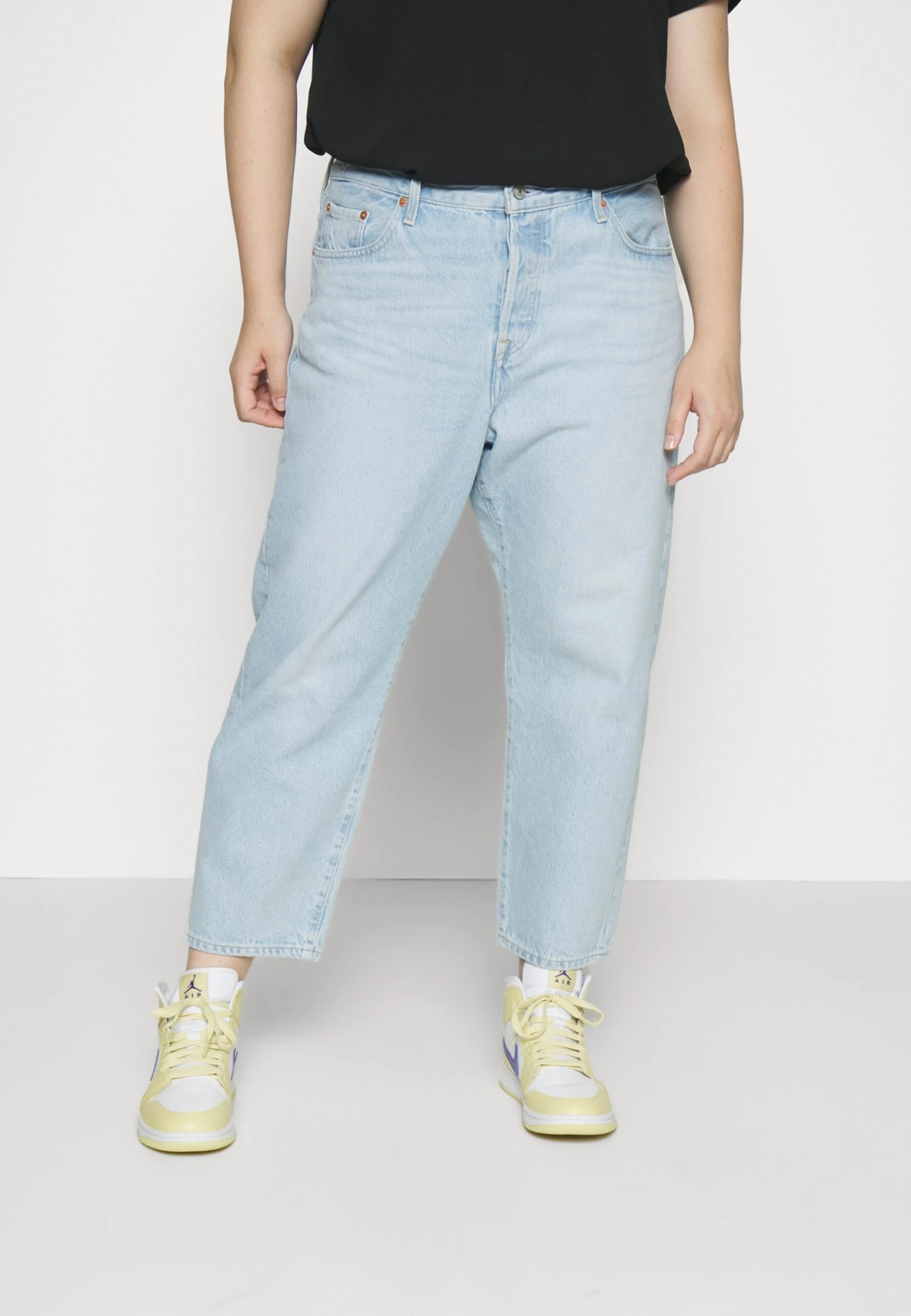 Levi's® Plus Crop - Jean Droit - Light Blue Denim 3 Levi's® Plus Crop - Jean Droit - Light Blue Denim