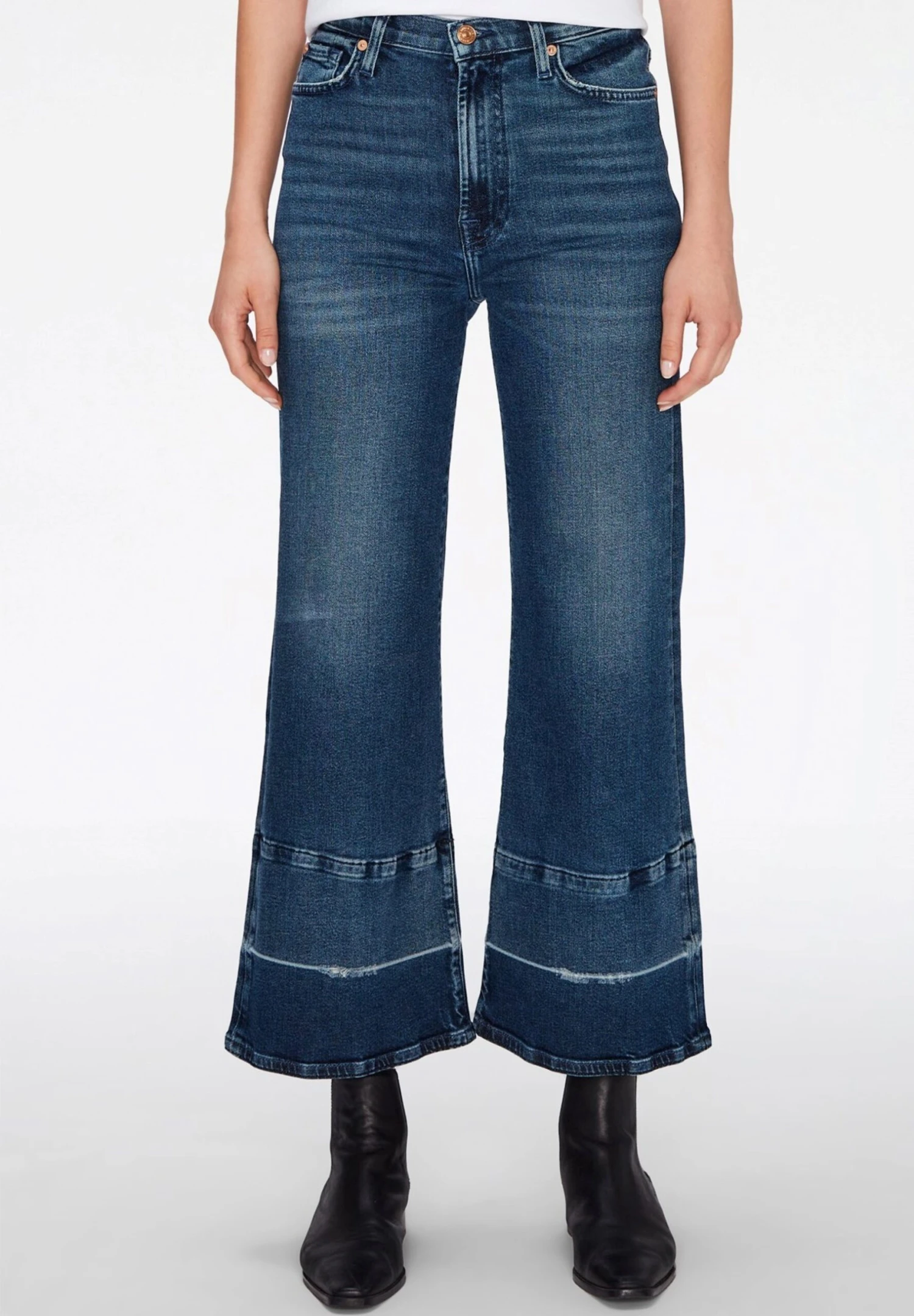 7 For All Mankind The Cropped Jo - Jean Flare - Dark Blue 3 7 For All Mankind The Cropped Jo - Jean Flare - Dark Blue