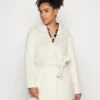 Vero Moda Curve Vmjose Napoli Jacket - Trench - Birch -Pas Cher Vero Moda Magasin 7fbef753de4e4367b6899271c62e9815 scaled