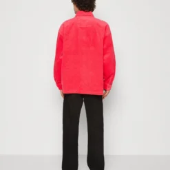 Unisex - Veste Légère - Raspberry 10 Unisex - Veste Légère - Raspberry -Pas Cher Vero Moda Magasin 81c6c4f930e74baa8d1a576687a63b2c scaled