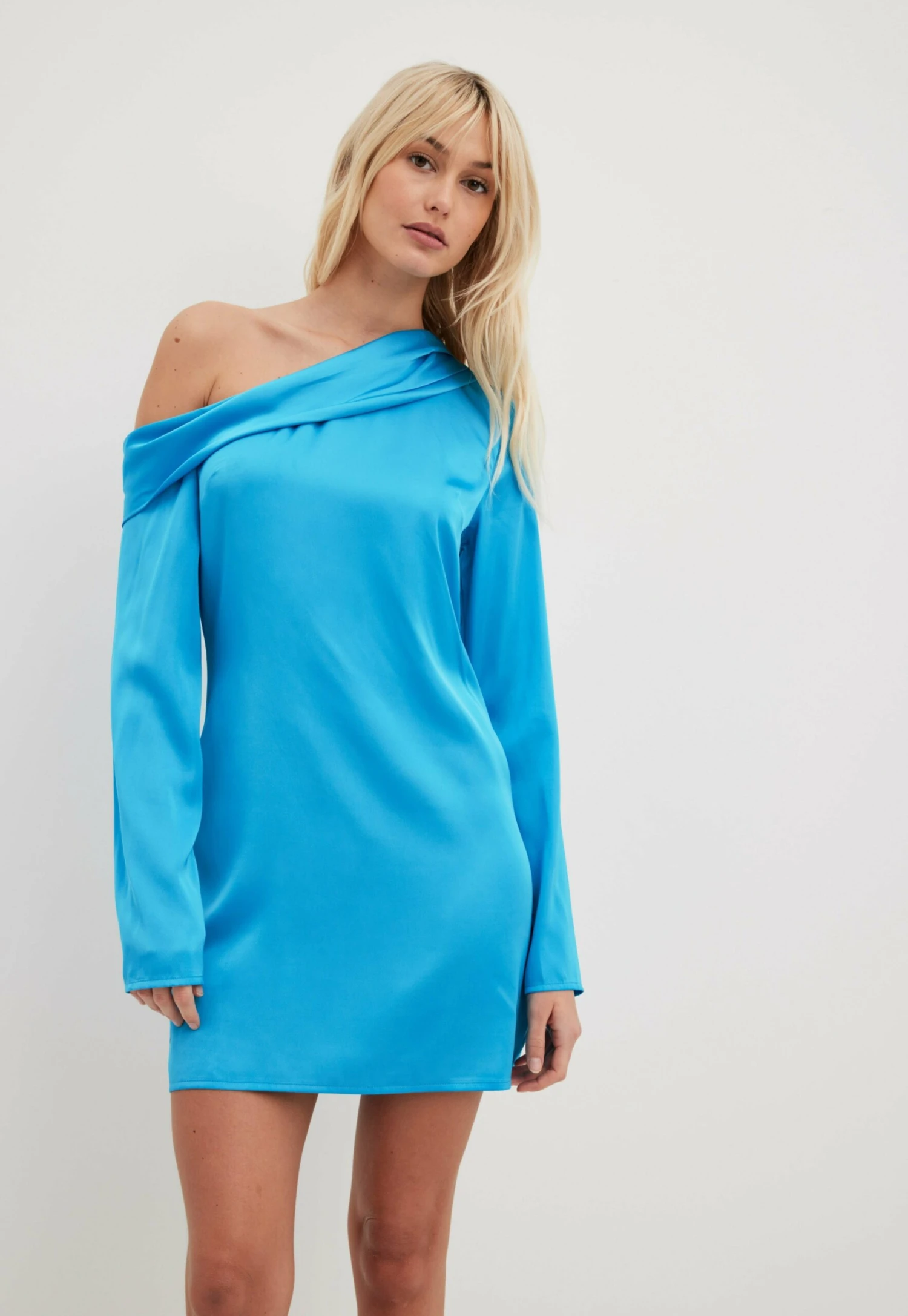 NA-KD Robe De Soirée - Aqua 3 NA-KD Robe De Soirée - Aqua