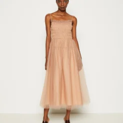 ARKET Robe De Soirée - Blush Pink
