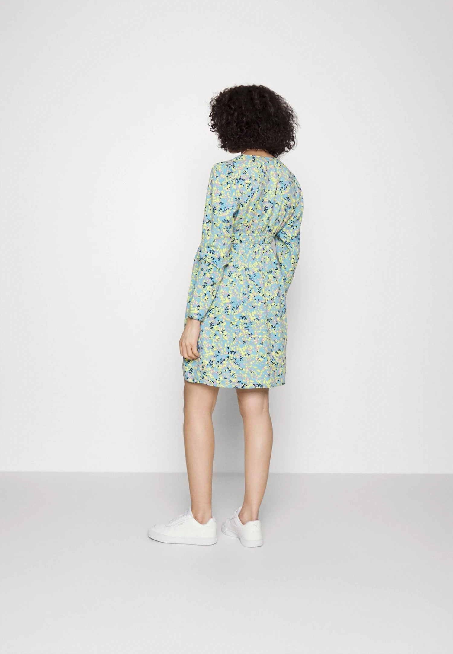 Mamalicious Mlrenee Tess Short Dress - Robe De Jour - Allure 5 Mamalicious Mlrenee Tess Short Dress - Robe De Jour - Allure – Image 3