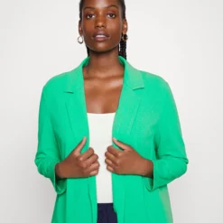 Manteau Court - Green -Pas Cher Vero Moda Magasin 9d375dcf291949df9871edbe491bba61 scaled