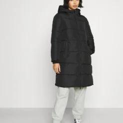 Pieces Petite Pcbee New Long Puffer Jacket - Manteau D'Hiver - Black