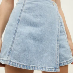 Stradivarius Latz - Jupe Portefeuille - Light-Blue Denim 13 Stradivarius Latz - Jupe Portefeuille - Light-Blue Denim -Pas Cher Vero Moda Magasin a7d606a0215e4534bcb74e8785997a14