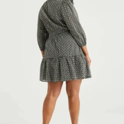 WE FASHION Met Dessin Curve - Robe De Jour - Black 10 WE FASHION Met Dessin Curve - Robe De Jour - Black -Pas Cher Vero Moda Magasin ad8c9b548de4401fbb09a4e18228d904