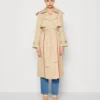 SISTER JANE Orchard Scallop Trim - Trench - Beige -Pas Cher Vero Moda Magasin c1b27b191ccc4af488bfb3c1dd8f37fe scaled