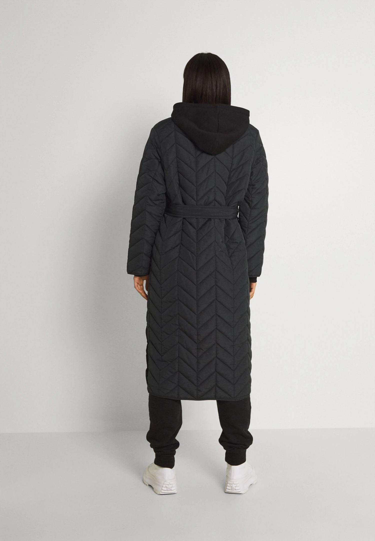 Pieces Pcfawn Long Quilted - Manteau D'Hiver - Black 5 Pieces Pcfawn Long Quilted - Manteau D'Hiver - Black – Image 3