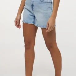 Mustang Short En Jean - Blau -Pas Cher Vero Moda Magasin cab2d70dc4394bcd9b8ae137a6c956a6 scaled