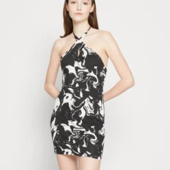 Monki Robe En Jersey - Black