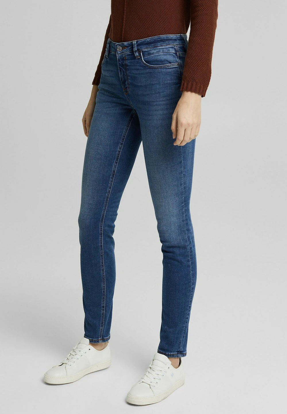 ESPRIT Jean Slim - Blue Medium Washed 3 ESPRIT Jean Slim - Blue Medium Washed