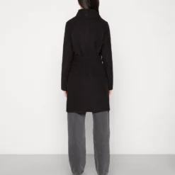 Vila Viapple - Manteau Court - Black -Pas Cher Vero Moda Magasin fcab1d36abae458bb7dc9932a41214df scaled