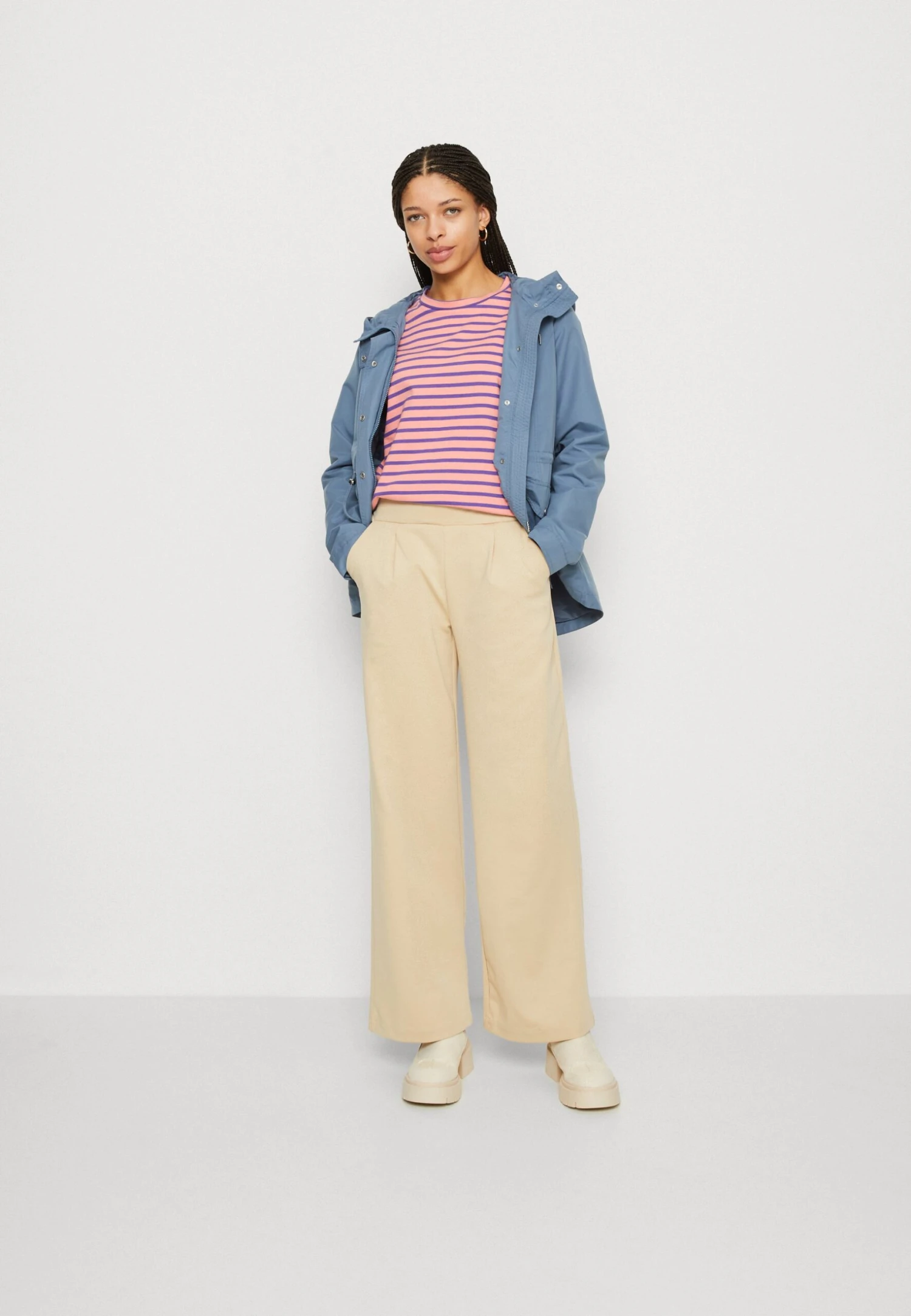 Vero Moda Vmpernillefie Noos - Veste Légère - China Blue 4 Vero Moda Vmpernillefie Noos - Veste Légère - China Blue – Image 2